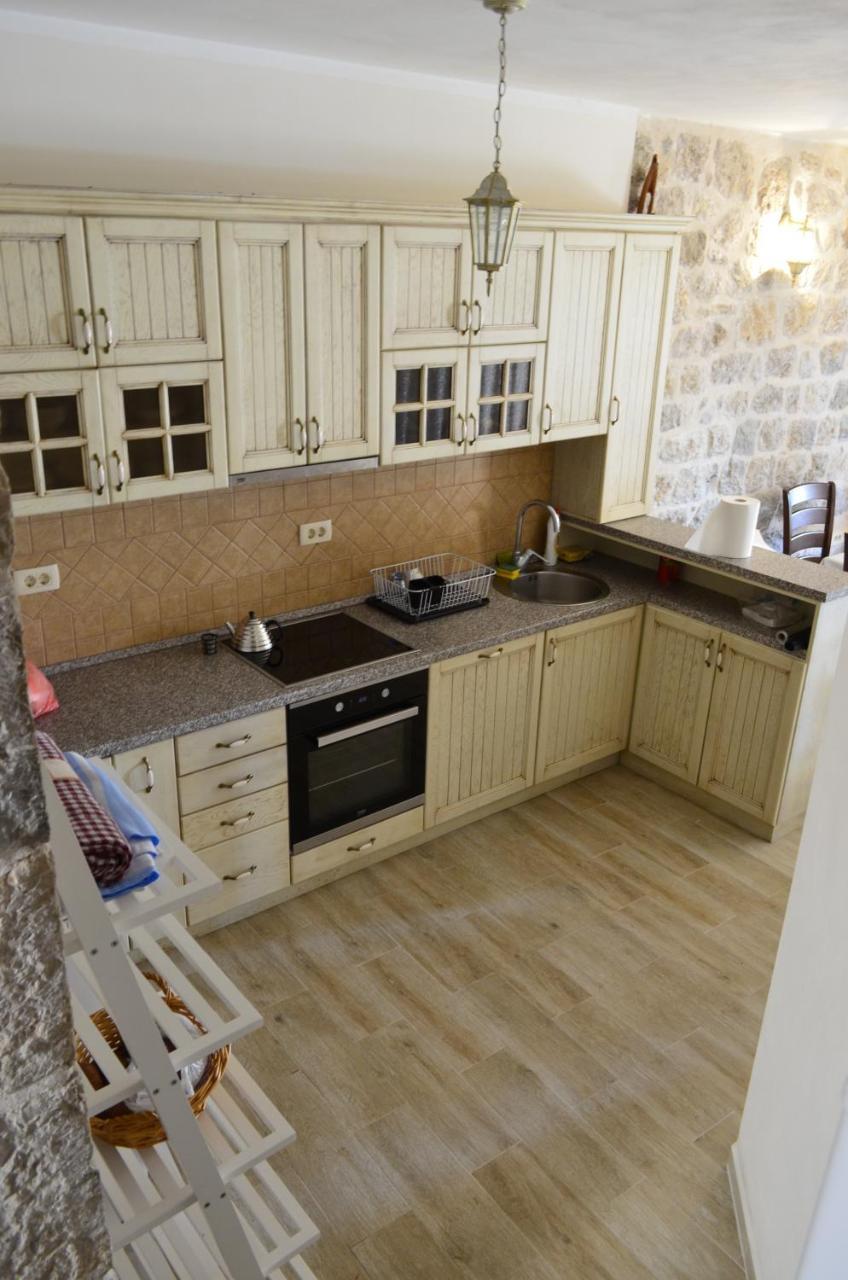 Vila Nikola Братешичи Экстерьер фото